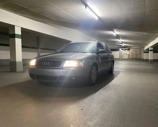 Audi Audi A6 2.5 TDI 132kW tiptronic quatt. Avant - Gebrauchtwagen