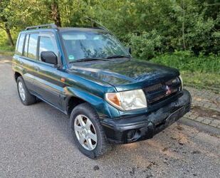 Mitsubishi Mitsubishi Pajero Pinin 2,0 4X4. Gebrauchtwagen