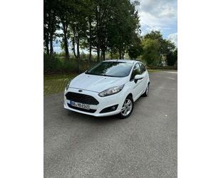 Ford Ford Fiesta Top-gepflegt, sparsam und bestens au Gebrauchtwagen