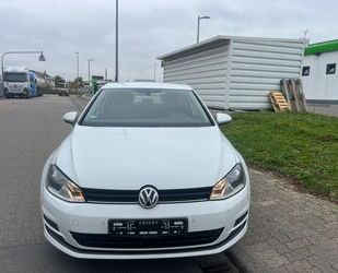 VW Volkswagen Golf VII Lim. Trendline BMT Tuv neu Gebrauchtwagen