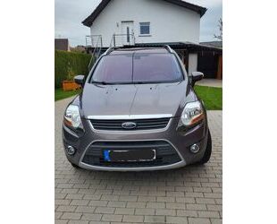 Ford Ford Kuga 2,0TDCi 4x4 120kW Champions Ed. PowerSh. Gebrauchtwagen