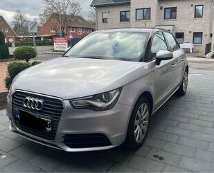 Audi Audi A1 1.2 TFSI Attraction Sportback Attraction Gebrauchtwagen