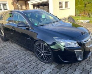 Opel Opel Insignia Sports Tourer OPC 2.8 V6 Turbo 4x4 O Gebrauchtwagen