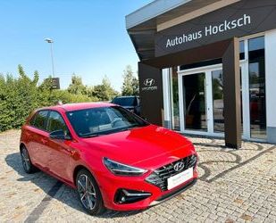 Hyundai Hyundai i30 1.0 T-GDI Connect & Go *NAVI*SZHZ*LRHZ Gebrauchtwagen