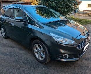 Ford Ford S-Max 1,5 EcoBoost Titanium Titanium Gebrauchtwagen