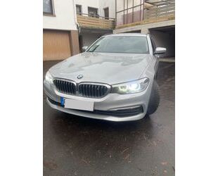 BMW BMW 530d xDrive Touring A - Gebrauchtwagen