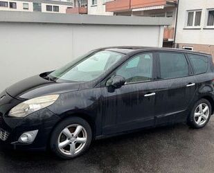 Renault Renault Grand Scenic Bose Edition 2.0 16V 140 CVT Gebrauchtwagen