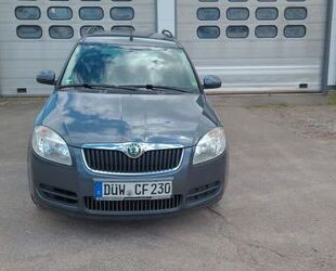 Skoda Skoda Roomster Style Plus Edition TOP/sitzheizung Gebrauchtwagen