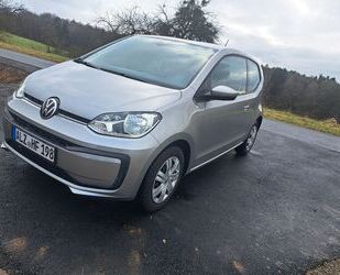 VW Volkswagen up! 1.0 up! ACTIVE Gebrauchtwagen