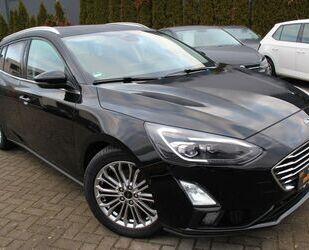 Ford Ford Focus Turnier 1,5 Titanium Klima/Navi/Kamera/ Gebrauchtwagen