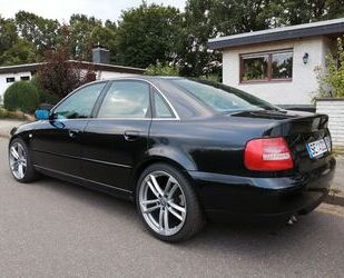 Audi Audi A4 2.5 TDI Limo S-Line, Leder schwarz, HU neu Gebrauchtwagen