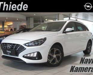 Hyundai Hyundai i30 cw 1.0 T-GDI TREND DCT NAVI/LED/KMAERA Gebrauchtwagen