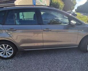 VW Volkswagen Golf Sporstvan (Club & Lounge) 1,2 TSI* Gebrauchtwagen