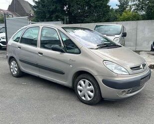 Citroen Citroën Xsara Picasso 1.6i SX Gebrauchtwagen