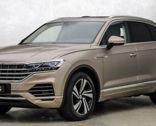 VW Volkswagen Touareg Atmosphere 4M Gold/Walnuss Pano Gebrauchtwagen