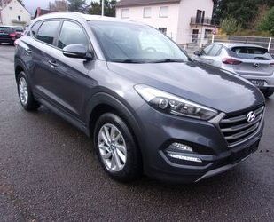 Hyundai Hyundai Tucson Premium Navi Leder SHZ PDC Gebrauchtwagen