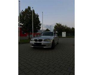 BMW BMW 118i - Benzin - Schaltgetriebe - 154.000 km Gebrauchtwagen