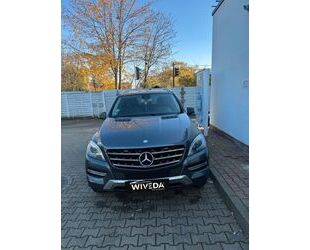 Mercedes-Benz Mercedes-Benz ML 350 CDI BlueTec~Kamera~Pano~Navi~ Gebrauchtwagen