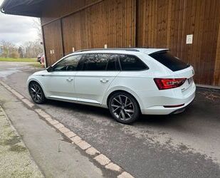 Skoda Skoda Superb 2.0 TDI SCR 140kW DSG SportLine Combi Gebrauchtwagen