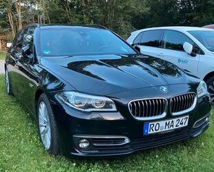 BMW BMW 535d xDrive Touring A Luxury Standhzg. AHK Gebrauchtwagen