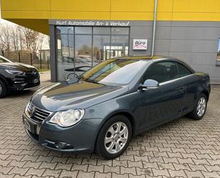 VW Volkswagen Eos 2.0 CABRIO/LEDER/AUTOMATIK/NAVI/XEN Gebrauchtwagen