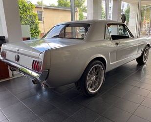 Ford Ford Mustang Coupe - Klima - V8 Edelbrock Gebrauchtwagen