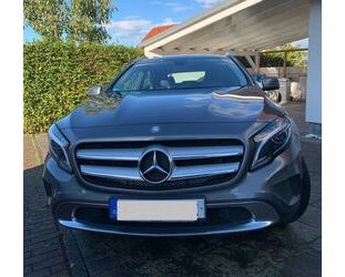 Mercedes-Benz Mercedes-Benz GLA 200 d 4MATIC DCT Urban Urban Gebrauchtwagen