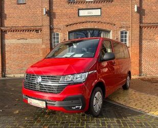 VW Volkswagen T6.1 Multivan DSG /Klimaaut./Navi/7 Sit Gebrauchtwagen