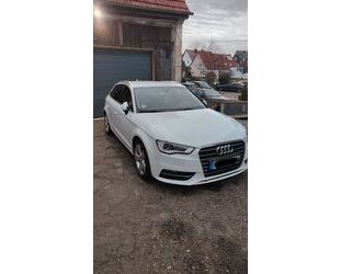 Audi Audi A3 1.4 TFSI S tronic S line Sportback S line Gebrauchtwagen