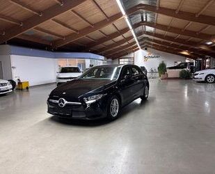 Mercedes-Benz Mercedes-Benz A 180d Business-Paket, Navi Premium, Gebrauchtwagen