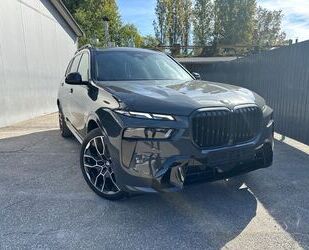 BMW BMW X7 xDrive 40 i M Sport*PANO*Massage*AHK* Gebrauchtwagen