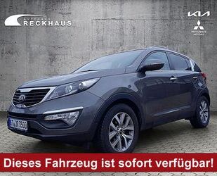 Kia Kia SPORTAGE 1.6 GDI FIFA Glasdach Navi Klima Gebrauchtwagen