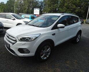 Ford Ford Kuga 2,0 TDCi ** Titanium ** mit Garantie Gebrauchtwagen