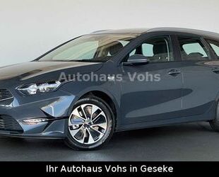 Kia Kia Ceed SW DCT Spin|LHZ|SHZ|Navi|Link|R-Kamera|Te Gebrauchtwagen