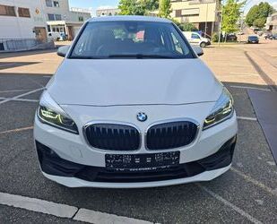 BMW BMW 220 GranTourer*Allrad*Euro-6*Navi-TV*PDC*1-Han Gebrauchtwagen