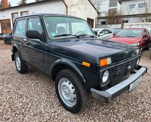 Lada Lada Niva Only AHK*4x4*Tüv Neu* Gebrauchtwagen