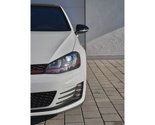 VW Volkswagen Golf 2.0TSI/DSG/GTI Performance/Pano/Ka Gebrauchtwagen