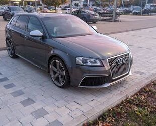 Audi Audi RS3 2.5 TFSI S tronic quattro Sportback - Gebrauchtwagen