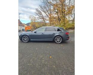 Audi Audi A4 2.0 TDI/3xS-Line/ultra S tronic/NAVI/ Gebrauchtwagen