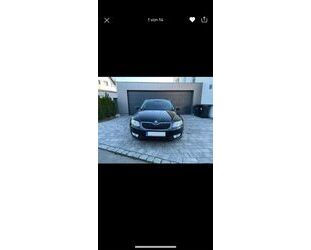 Skoda Skoda Octavia 2.0 TDI DSG Green tec Elegance Combi Gebrauchtwagen