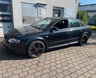 Audi Audi S4 Lim. 4.2 quattro, HUAU neu, wenig KM Gebrauchtwagen