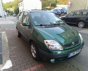 Renault Renault Scenic 1.6 16V Expression Vollausst. Az.Le Gebrauchtwagen