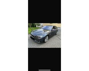 BMW BMW 530d A -/Schiebedach/Grosses Navi Gebrauchtwagen