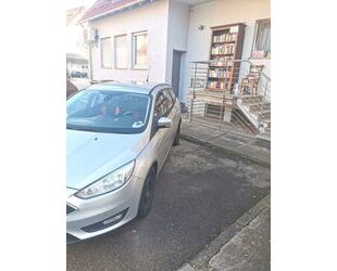 Ford Ford Focus 2,0TDCi 110kW PowerSh. Titanium Turnie. Gebrauchtwagen