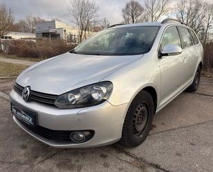 VW Volkswagen Golf VI 1.6 TDI Variant NAVI KLIMA PDC Gebrauchtwagen