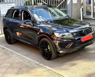 VW Volkswagen TOUAREG R-LINE V8 SOUND 22 ZOLL TERRAIN Gebrauchtwagen