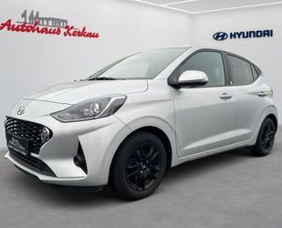 Hyundai Hyundai i10 1.0 Select+Winterräder+SHZ+LHZ+PDC+App Gebrauchtwagen