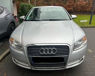 Audi Audi A4 2.0 - Bi-Xenon-Navi klein-PDC-Zentral-Shzg Gebrauchtwagen