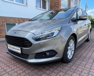 Ford Ford S-Max S-MAX Titanium AWD Automatik Gebrauchtwagen