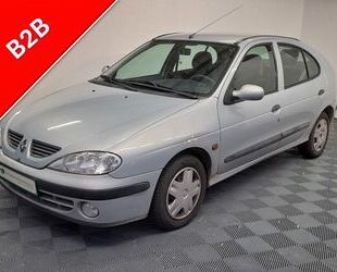 Renault Renault Megane Authentique 1.6 16V Gebrauchtwagen